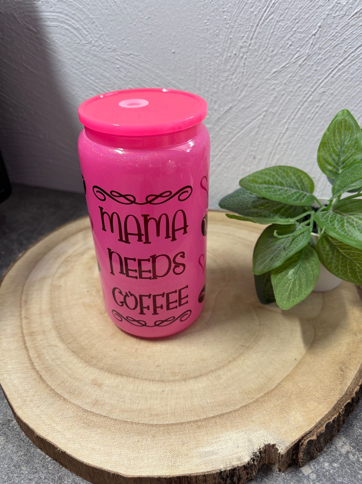 Trinkglas 16oz Mama needs Coffee