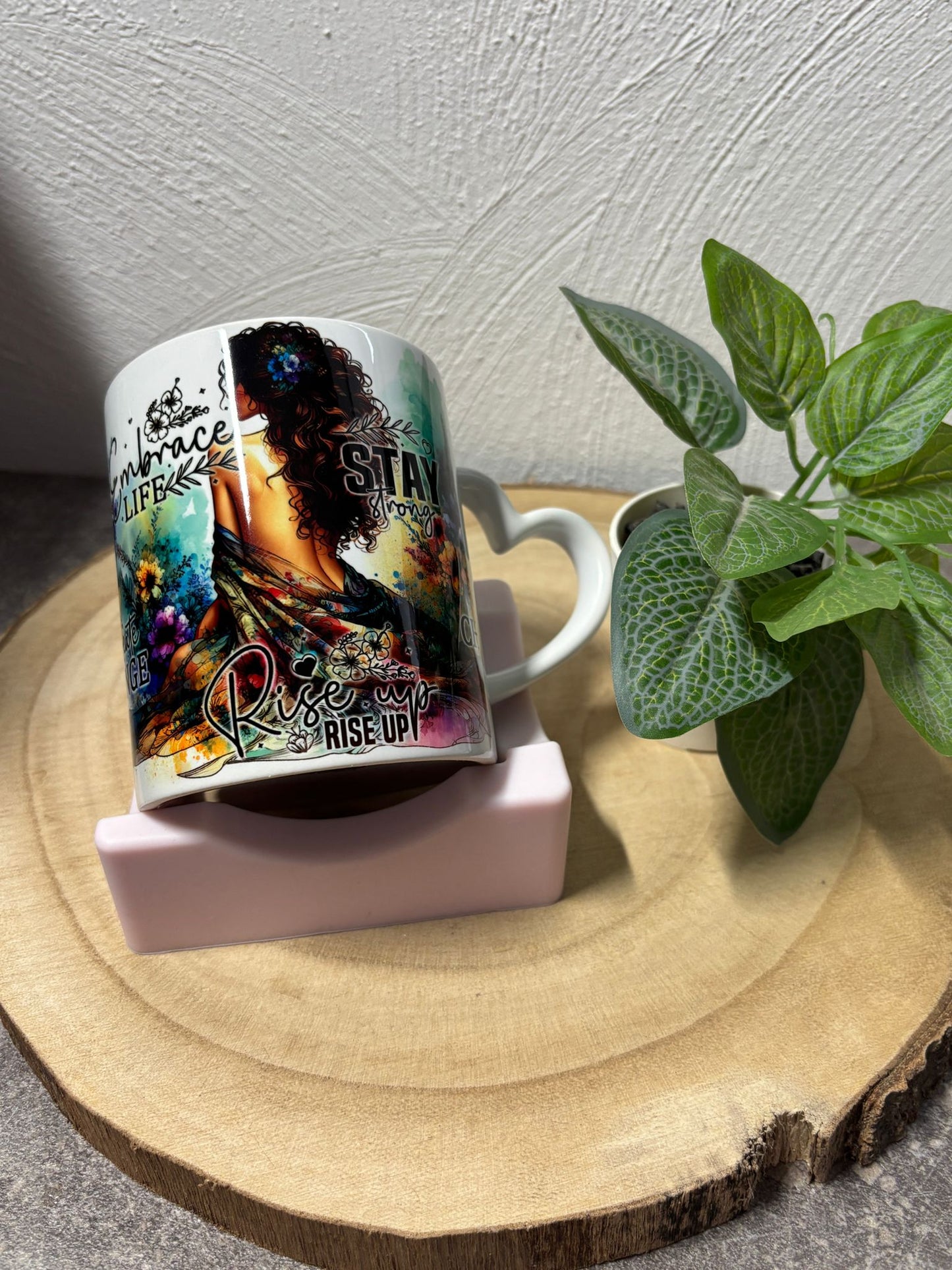Keramiktasse Bunte Frau 3