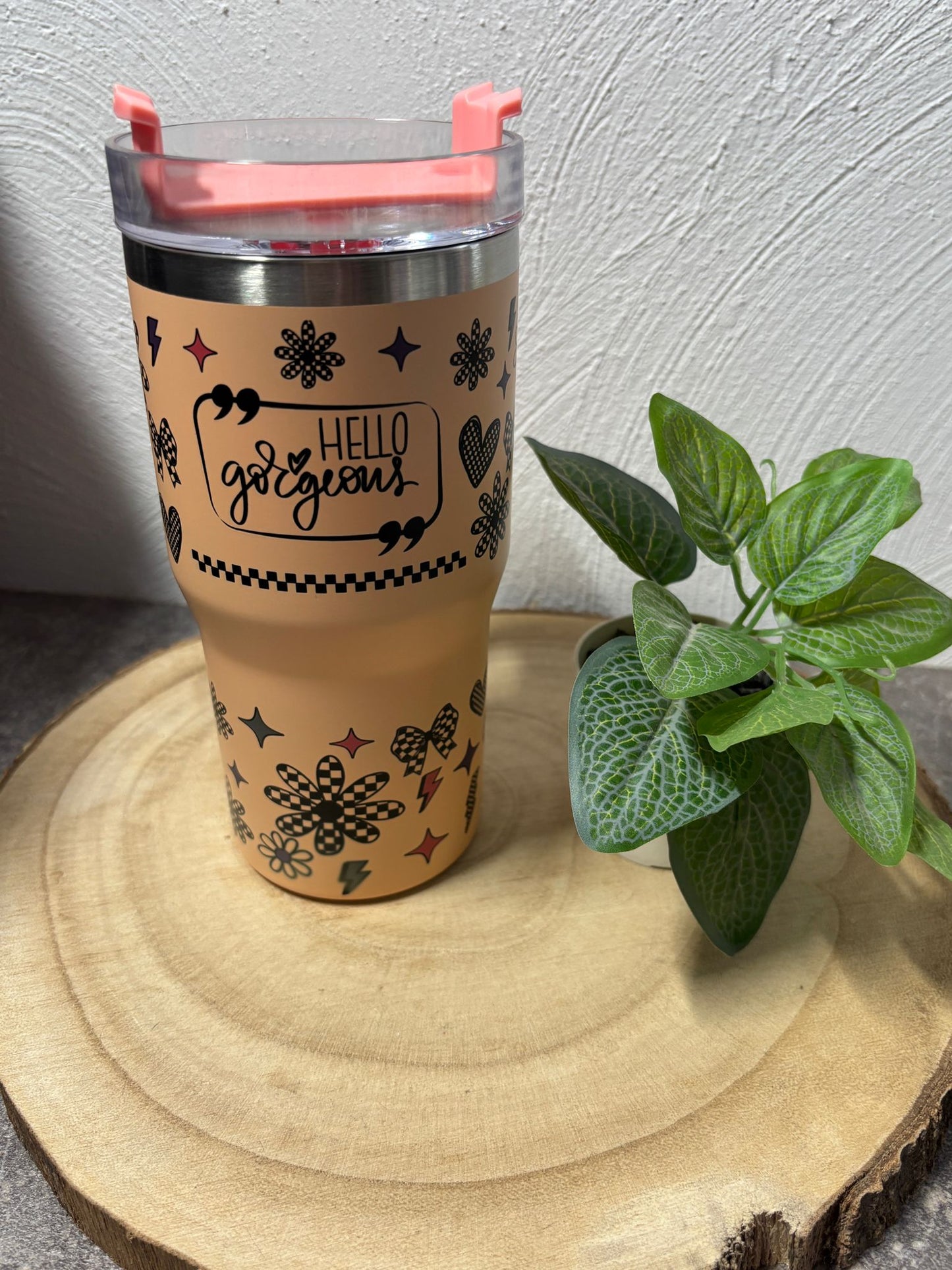 Tumbler 20 oz mit Henkel  Hello georgeus
