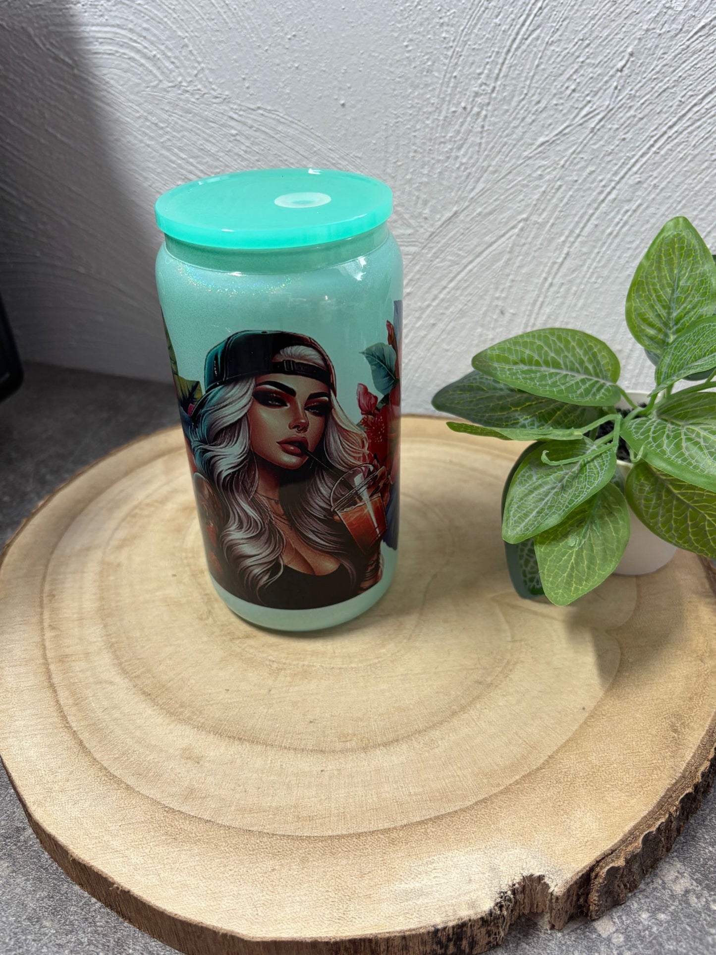 Trinkglas 16oz Frau Mit Shake