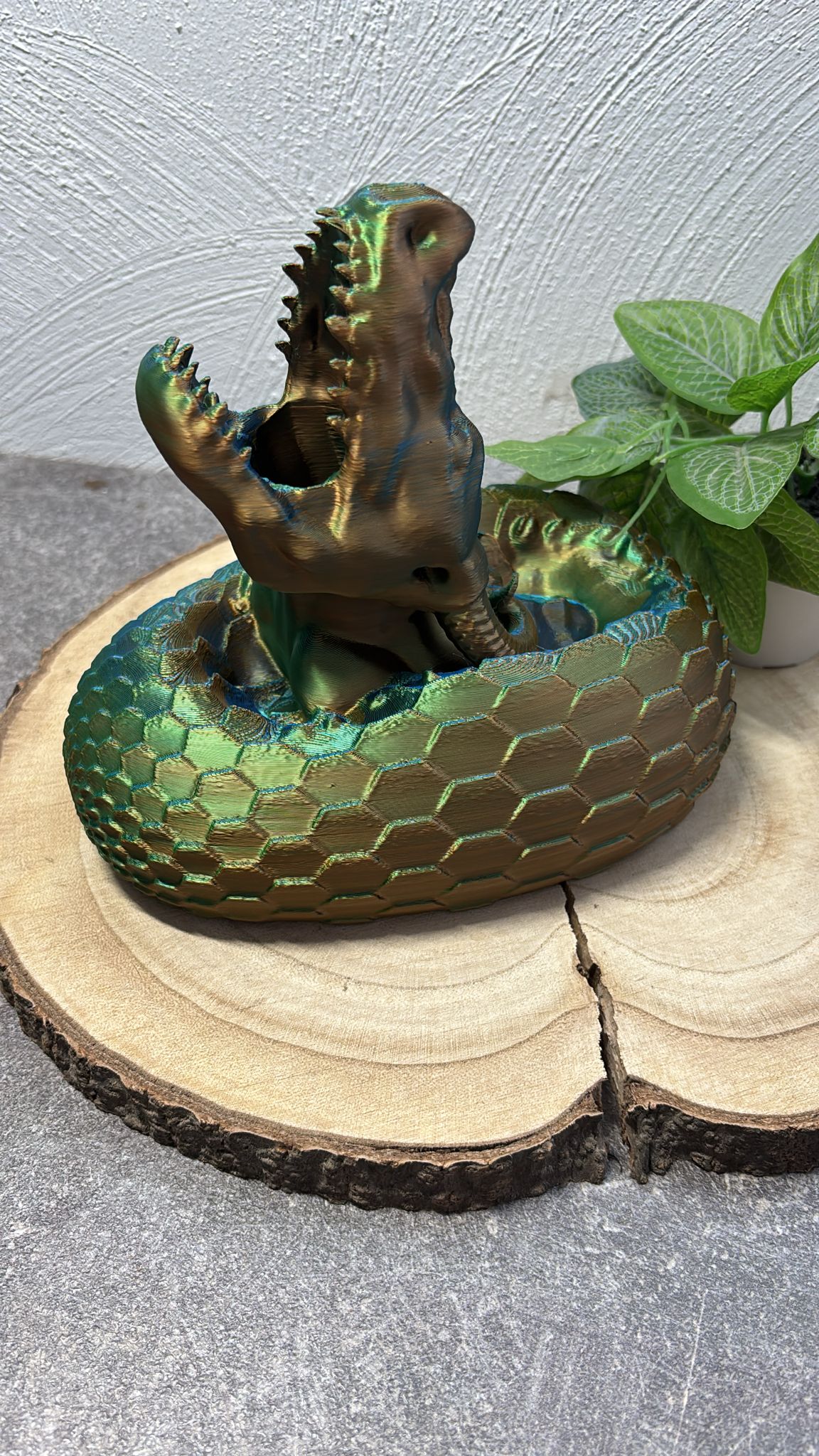 Würfelturm Baby Drachen